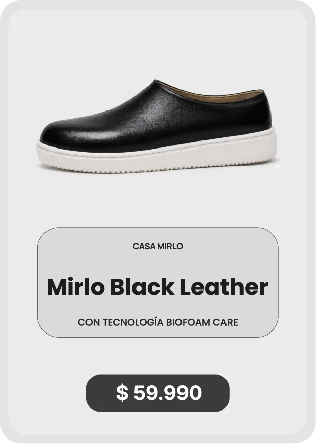Zapatilla de descanso Mirlo Black Leather de cuero negro de Casa Mirlo